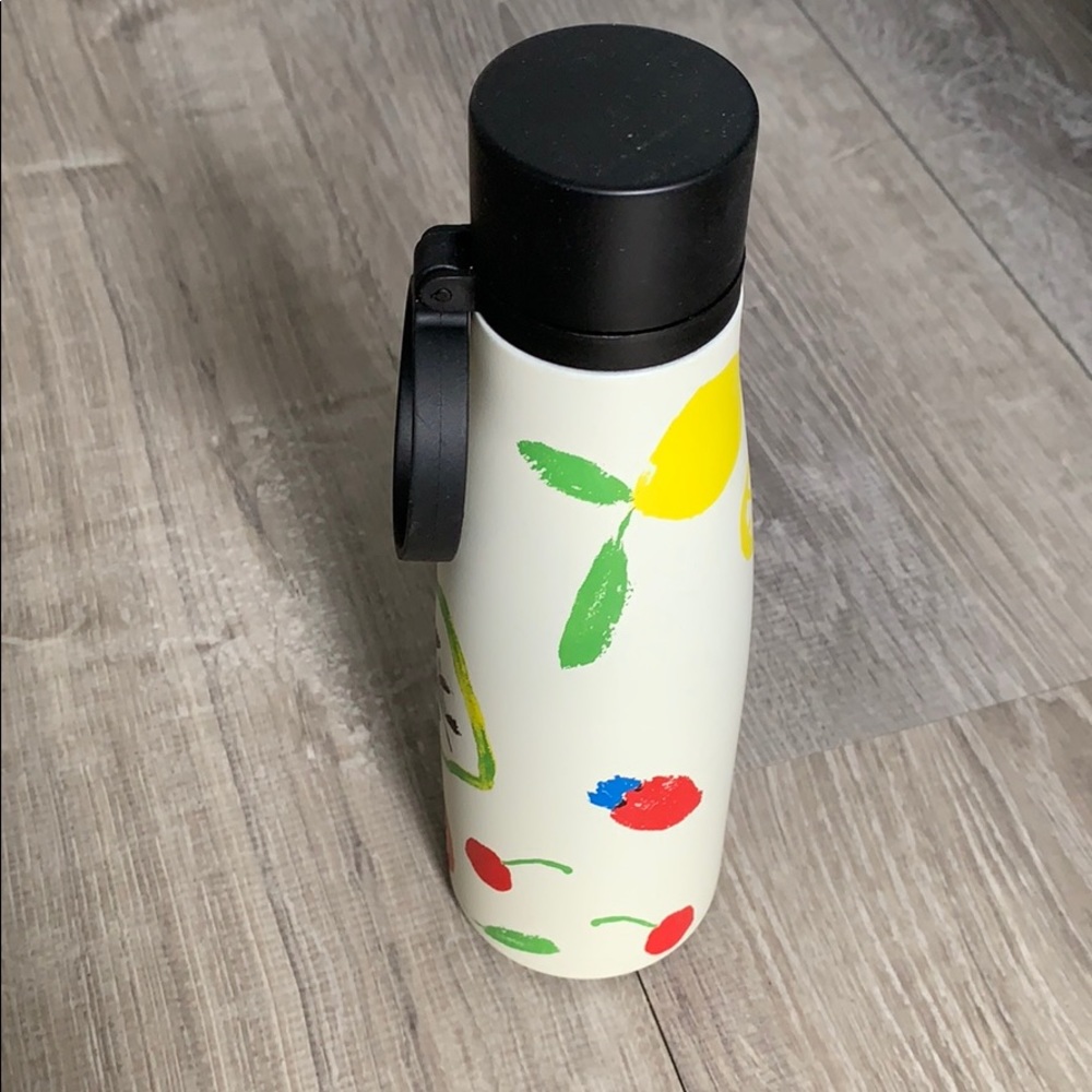 Kate Spade Water Bottle 🍓🍋🍎💦💦